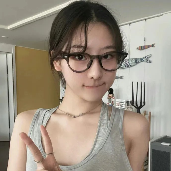 往这边看向井君